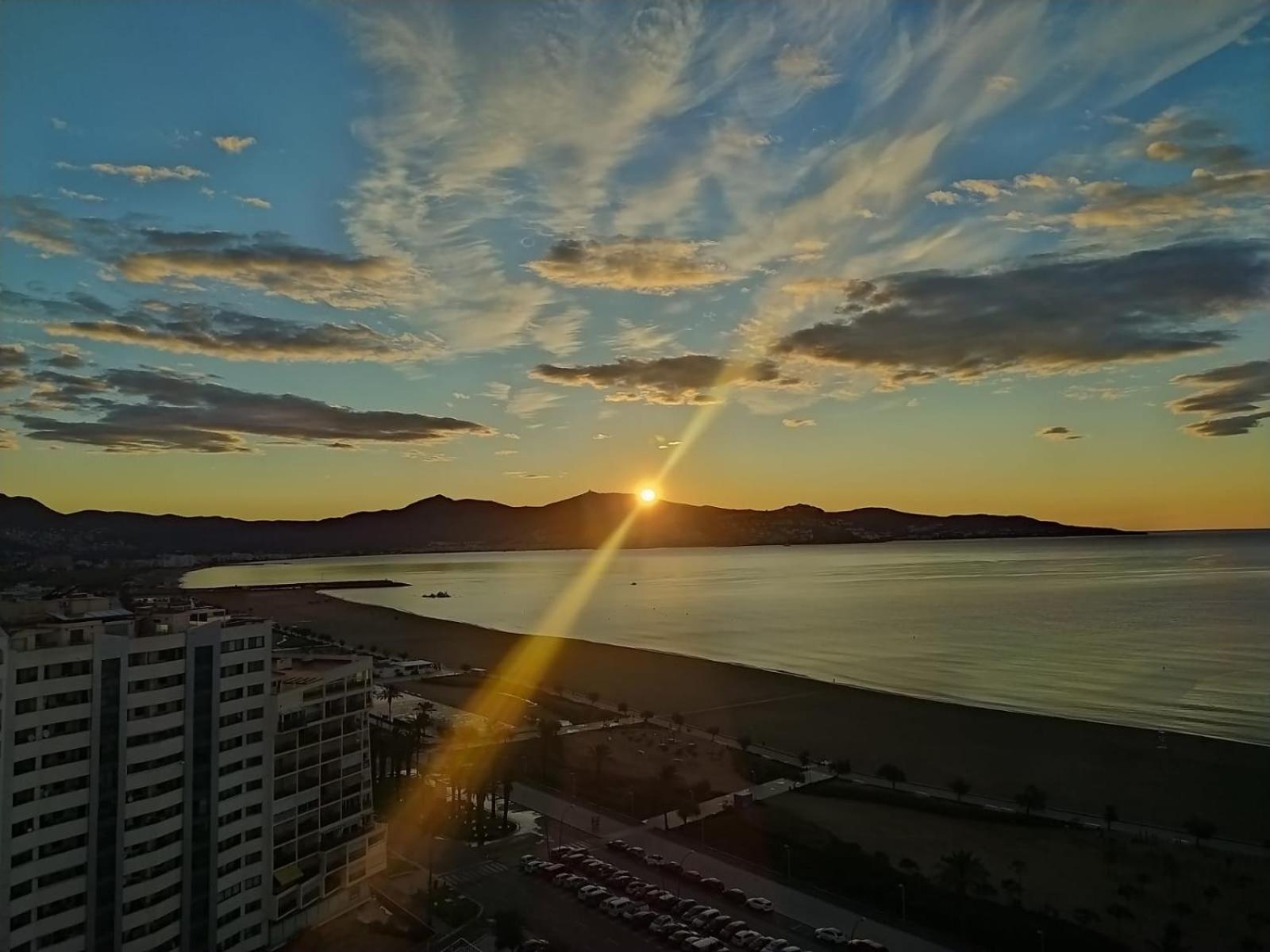 Apartamento Vistas Al Mar Aire Acondicionado Wifi 艾姆布里亚布拉瓦 外观 照片